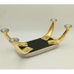 Podložka pod ruky na gelove nechty