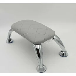 Podložka pod ruky na gelove nechty