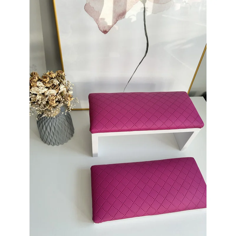 Podložka pod ruky na gelove nechty + podložka pod lakeť