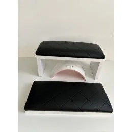 Podložka pod ruky na gelove nechty + podložka pod lakeť