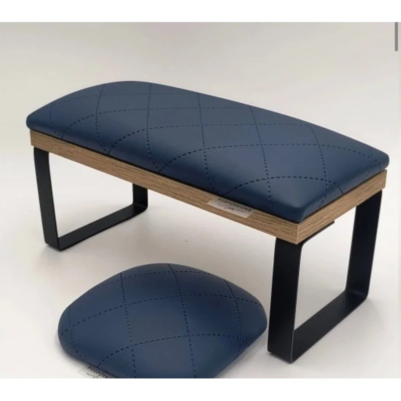 Podložka pod ruky na gelove nechty + podložka pod lakeť