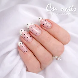 Stavebny gel na nechty