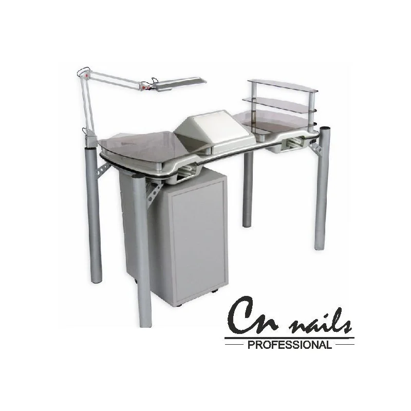 Plne vybavené nechtové štúdio Stolíky